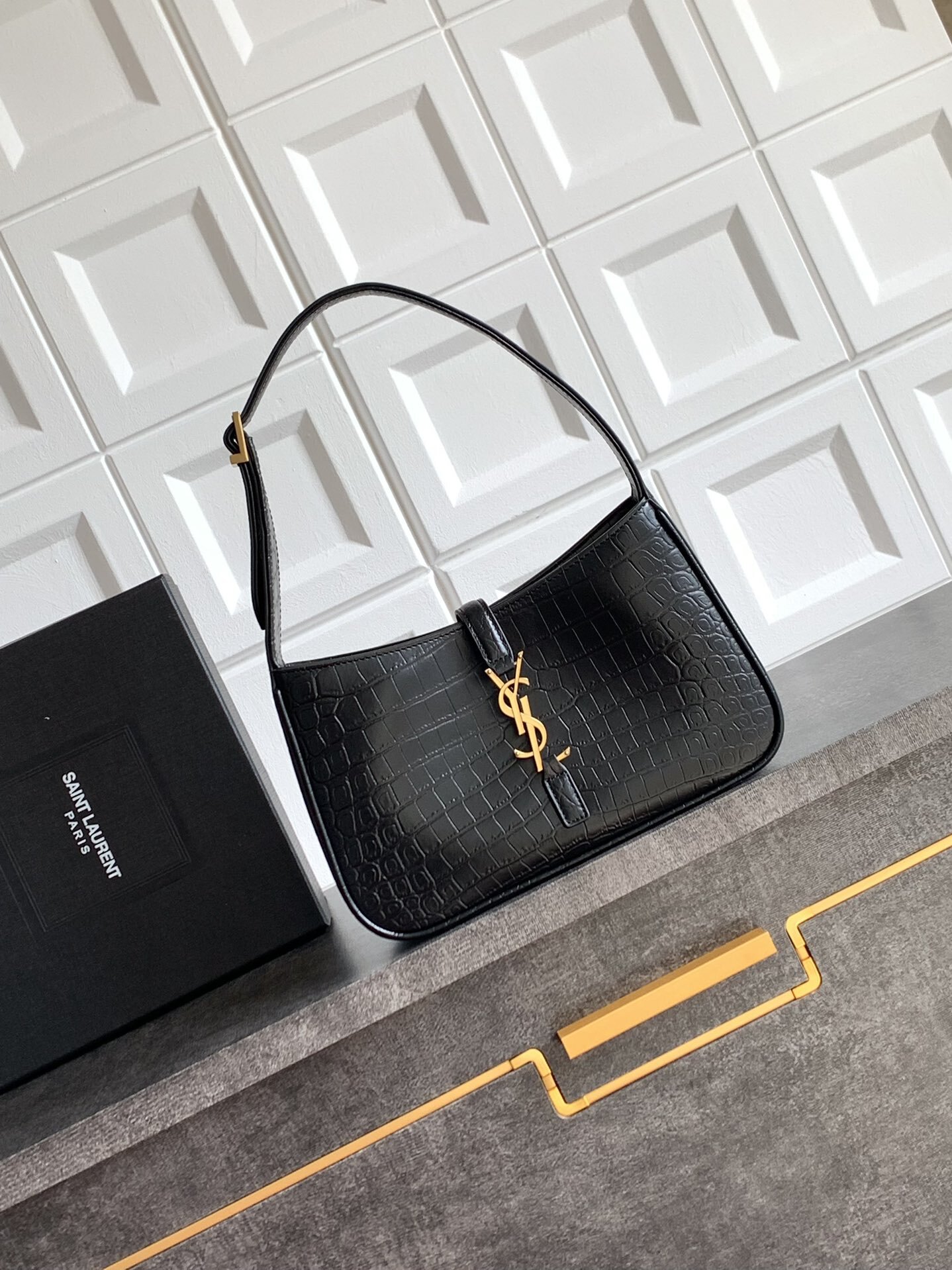 YSL 657228-018670 3